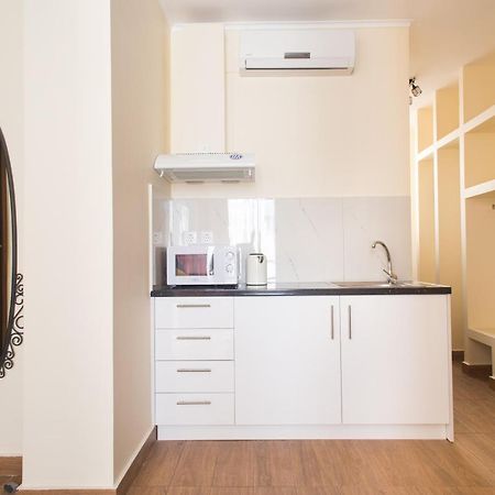 אתונה Syntegma Studio Next To Ermou Street מראה חיצוני תמונה